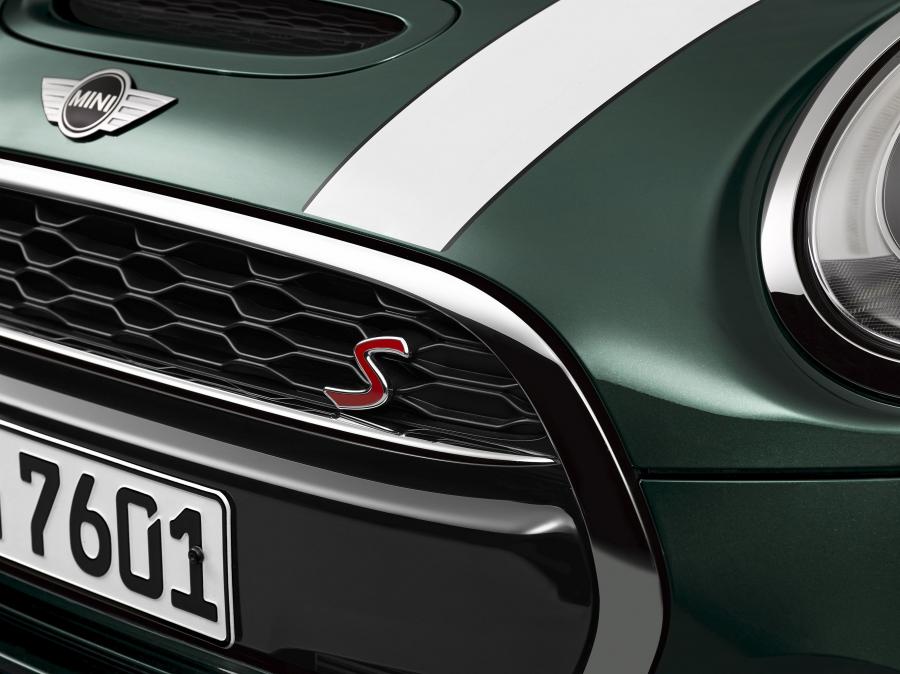  Mini Cooper SD 2014 года  (фото 8 из 10)